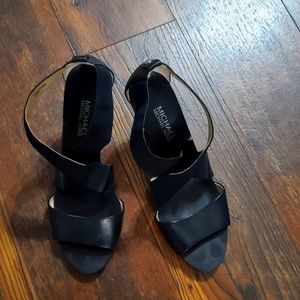 Micheal Kors heals 8.5m